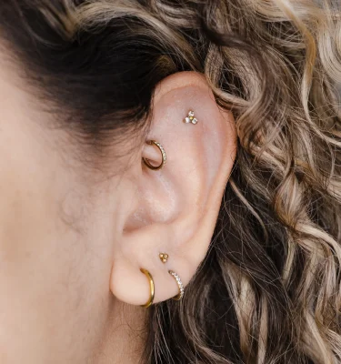 Diseño Roof Circonitas BoLItas Aro Clicker