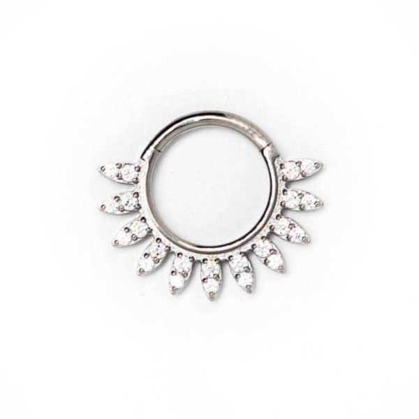 Aro Clicker Tiara Daith Septum Yanni Piercing